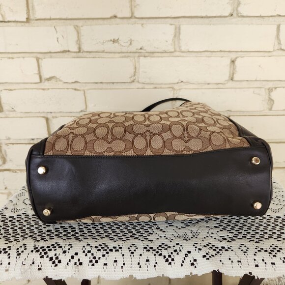 Euc Coach Edie Signature Jacquard Tan & Brown Shoulder Bag - Picture 8 of 14